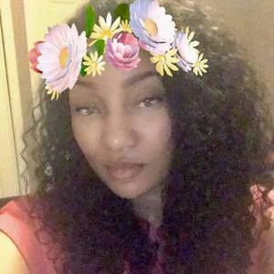 Meet your Posher, Saharah